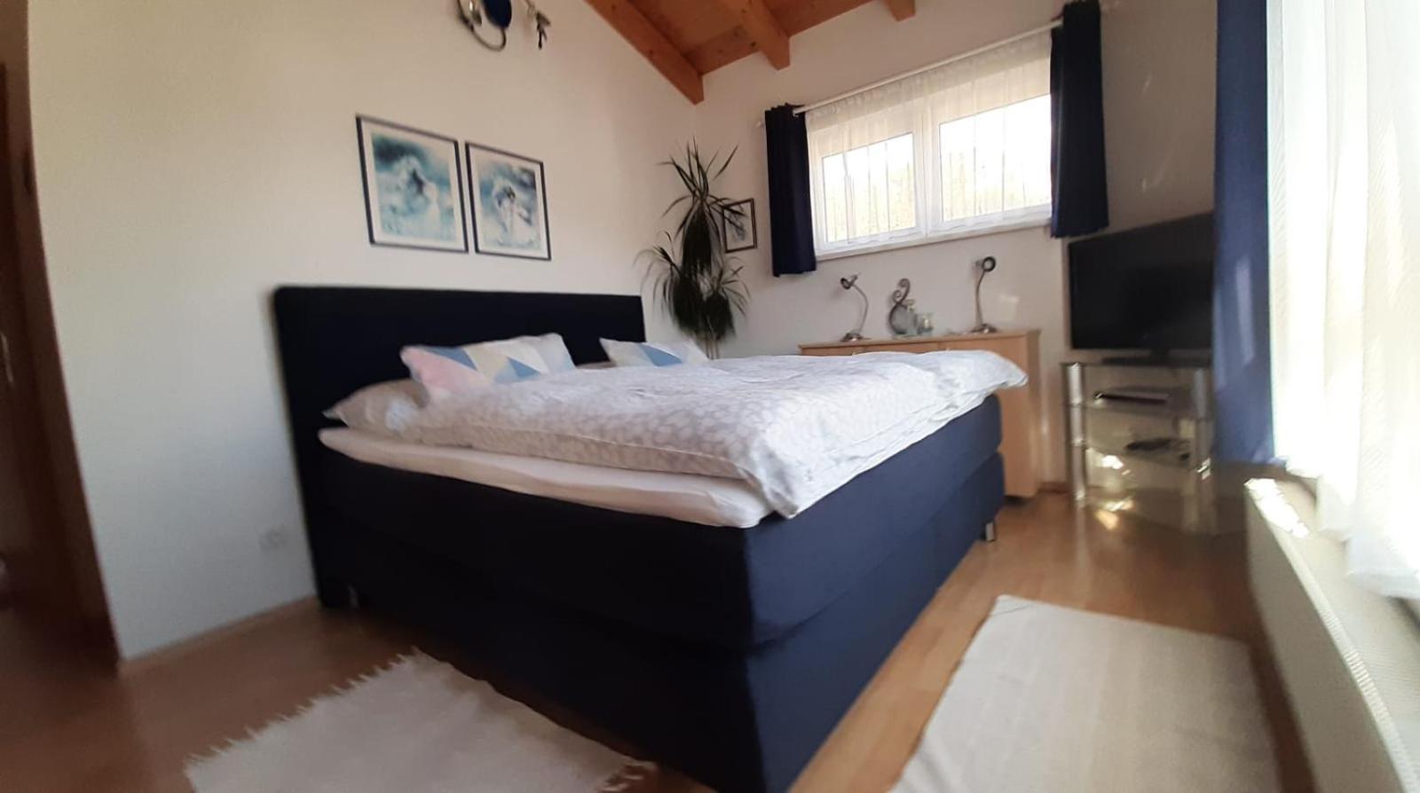 Ferienwohnung Regina Sankt Peter-Freienstein Ngoại thất bức ảnh