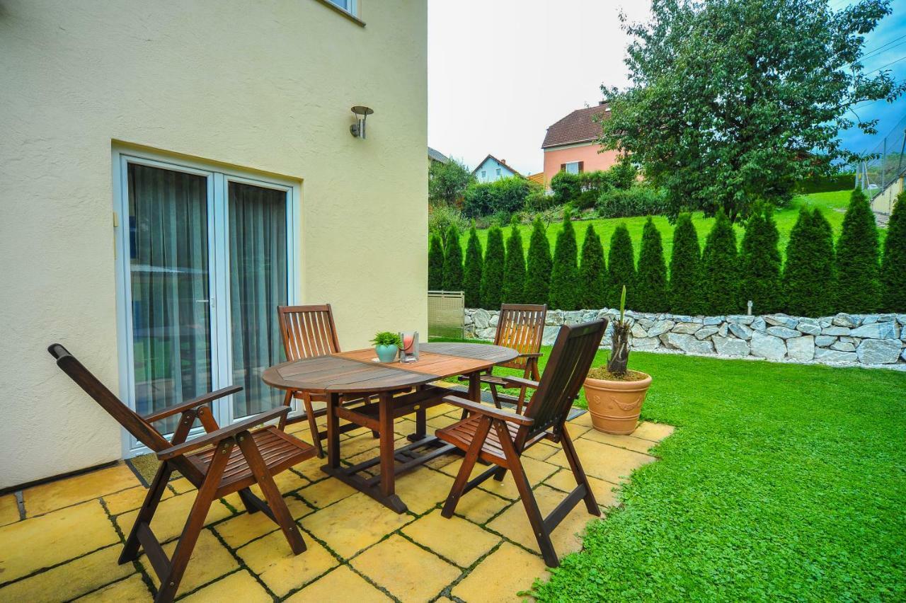 Ferienwohnung Regina Sankt Peter-Freienstein Ngoại thất bức ảnh