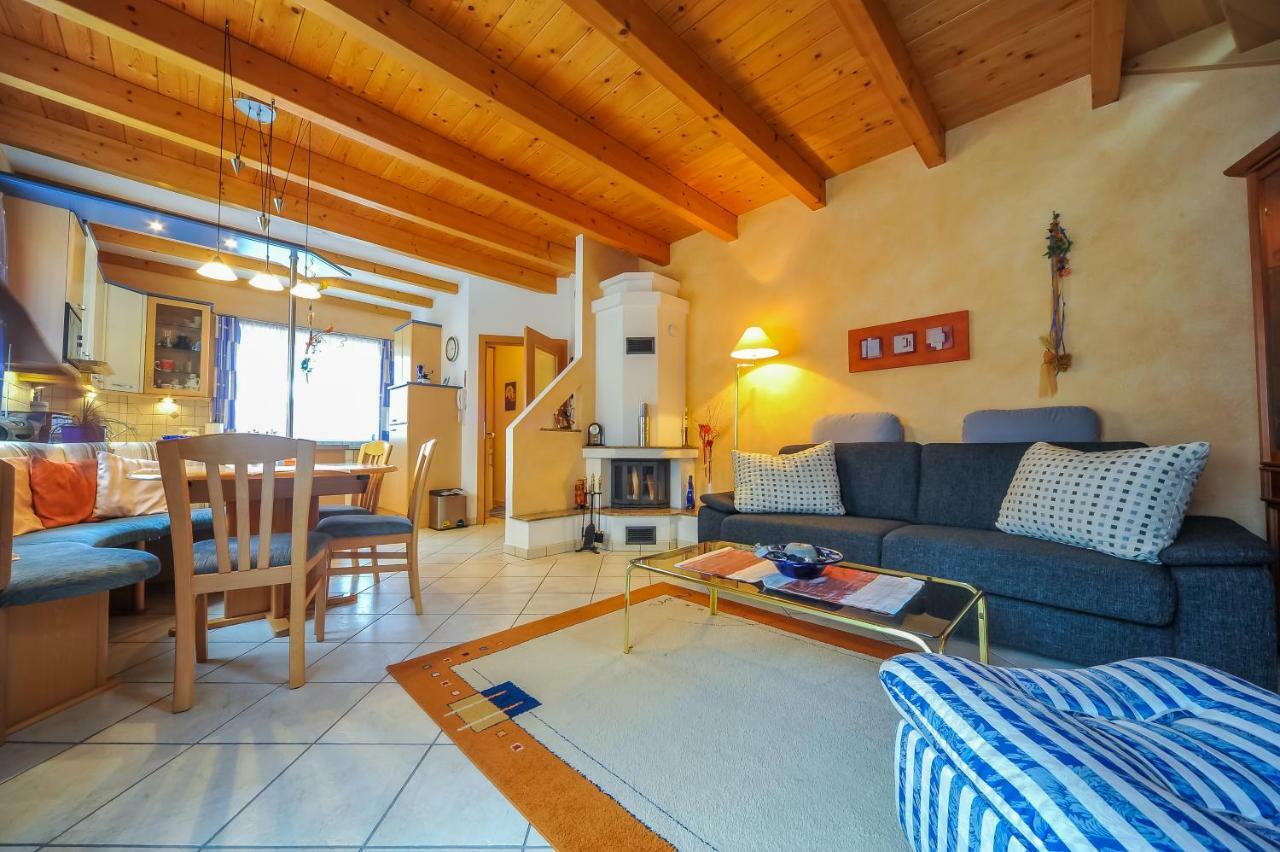 Ferienwohnung Regina Sankt Peter-Freienstein Ngoại thất bức ảnh